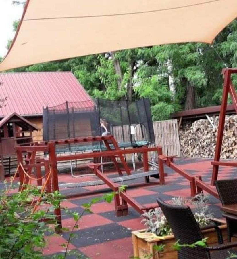 Gospoda Pazibroda Maków Mazowiecki Extérieur photo